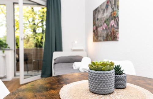 Altenhagen Apartamento | CosyHomes24 - Centrally with balcony - HA02