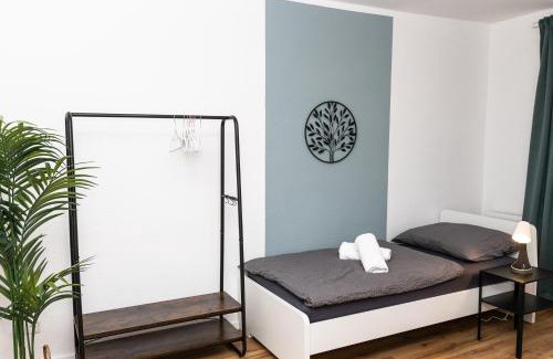 Altenhagen Apartamento | CosyHomes24 - Centrally with balcony - HA02