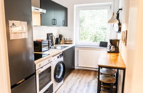 Altenhagen Apartamento | CosyHomes24 - Centrally with balcony - HA02