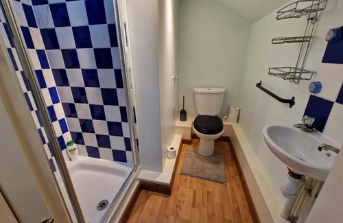 Evesham Casa | CosyHomeStay Evesham Spacious home W/Free Parking & WiFi