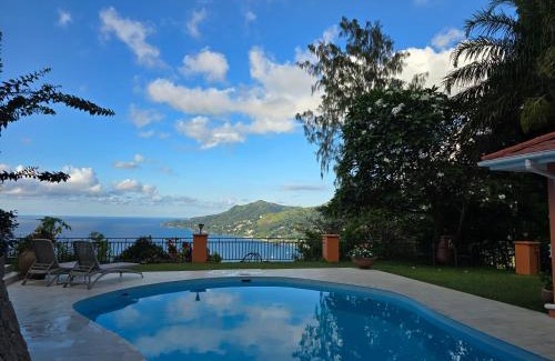 Mahe Island Casa | Cote Cedres