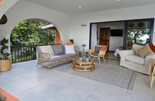 Mahe Island Casa | Cote Cedres