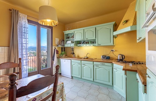 Ceret Apartamento | Piso 'Côté Jardin' con vistas, terraza y jardín, a 2 minutos del centro de Céret