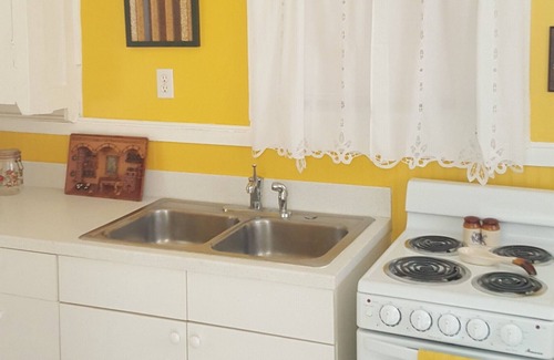 New Port Richey Cabaña | Apartamento frente al río Cotee