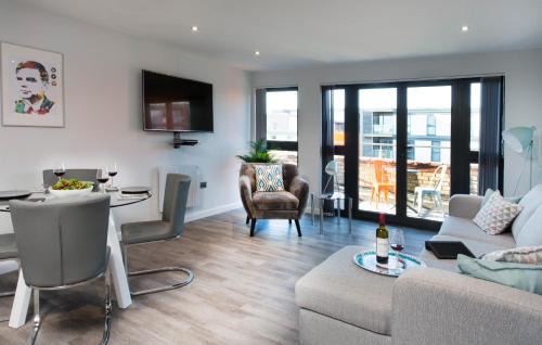 Central Milton Keynes Apartamento | Cotels at 7Zero1 Serviced Apartments - Modern Apartments, Superfast Broadband, Free Parking, Centrally Located