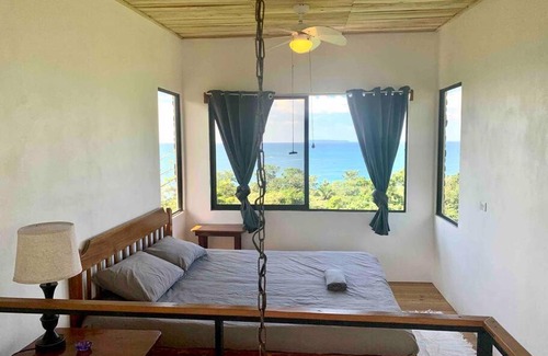 Bahía Drake Casa | Cotinga Nest - King Bed, Ocean View