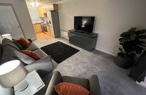 Stow-on-the-Wold Casa | Cotswold apartment with private parking!