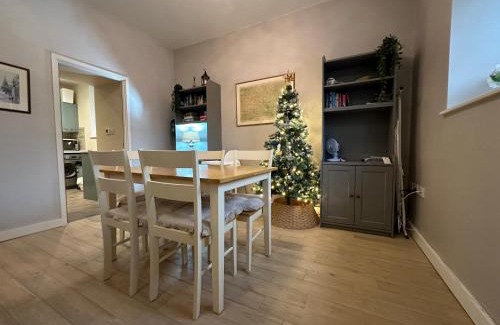 Chipping Norton Apartamento | Cotswold Chapel, sleeps up to 5 in kingsize beds