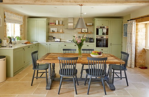 Ampney Crucis Casa | Cotswolds Barn Conversion 3 miles from Bibury