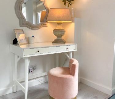 Witney Apartamento | Cotswolds Lodge in Minster Lovell