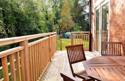 Stroud Cabaña | Cotswolds Valleys Accommodation-Stony Hs