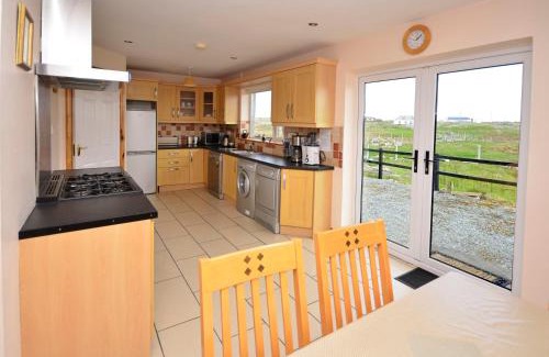 Ballyconneely Casa | Cottage 102 - Ballyconneely
