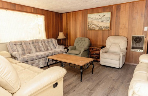 Sauble Beach Cabaña | Cottage #14 - Sauble Beach Private Access