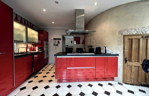 Courcay Cabaña | Cottage 15 km from Amboise! Fireplace and indoor pool ideal for relaxing