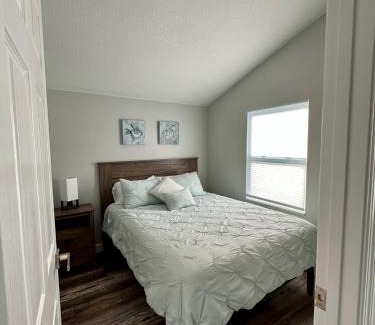 Tavares Casa | Cottage 23, The Lighthouse - Dora Canal Court - a downtown, waterfront community