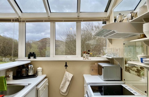 Clifden Cabaña | Cottage 460 - Clifden - sleeps 5 guests in 3 bedrooms
