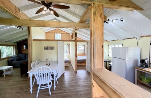 Campbellford Cabina | Cottage #5 - Catch More Resort