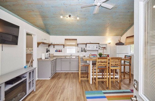Wainfleet Casa | Cottage #5 · Lake Haven Beach Resort