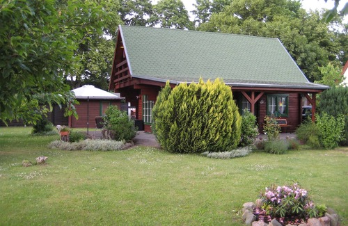 Neukalen Casa | Cottage 70sqm WFL, 600sqm Alleingrounds McPom Neukalen en Kummerower See