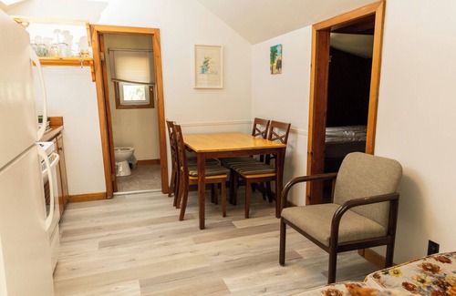 Sauble Beach Cabaña | Cottage #8 - Sauble Beach Front
