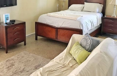 Jensen Beach Cabaña | Cottage Across from the Indian River, Close to Downtown