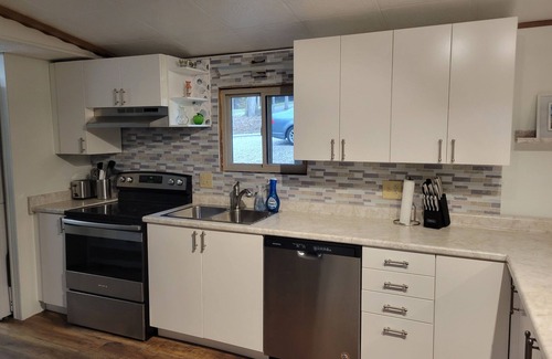 Nancy Cabaña | Cottage at Lake Cumberland; 6m walk to water at Clearwater public boat ramp