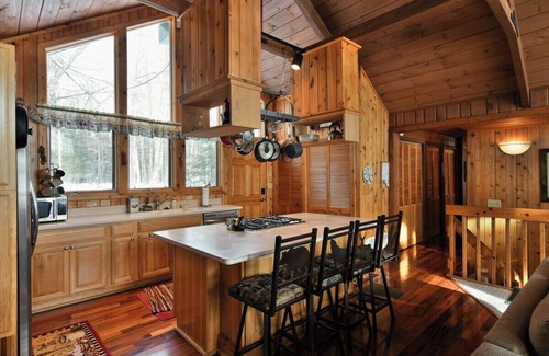 Cable Cabina | Cottage at Missing Acre 3 Bedroom Home on Lake Namakagon