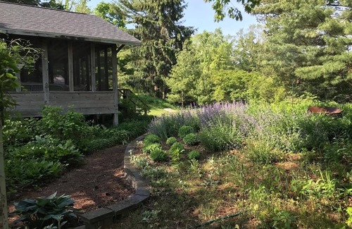 Lake Michigan Beach Cabaña | Cottage & bunkhouse w/ magical screened-in porch near Lake MI beaches, sleeps 12