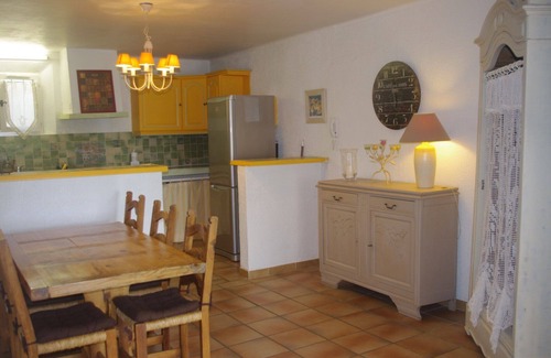 Montauroux Cabaña | Casa tranquila encantador, vistas a Esterel, 4/5 PERSONAS