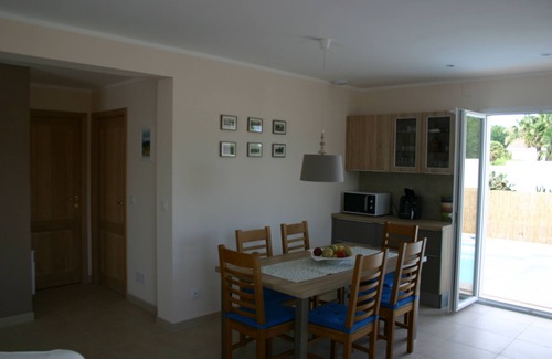 Latour-Bas-Elne Casa | Casa rural junto al mar, ideal para familias.
