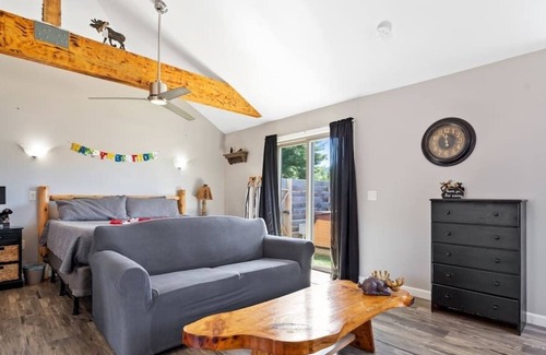 Twin Mountain Cabaña | Cheerful Cottage Close to Franconia Notch #4