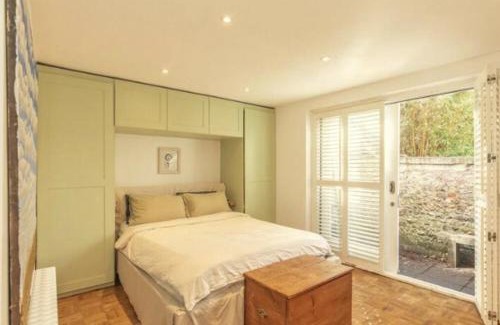 Hove Casa | Cottage close to the beach - pet friendly