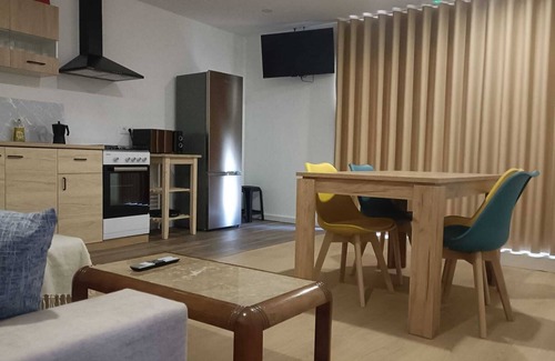 Valenca Apartamento | Cottage Com Piscina Partilhada em Valença