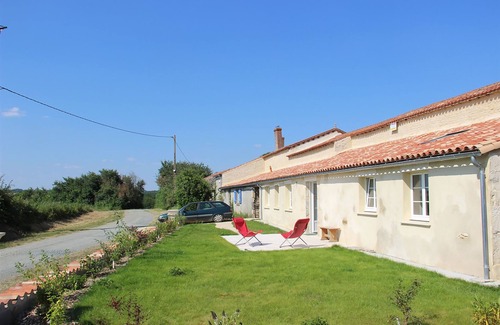 Saint-Valerien Casa | Casa rural completamente renovada para disfrutar de la tranquilidad del campo.
