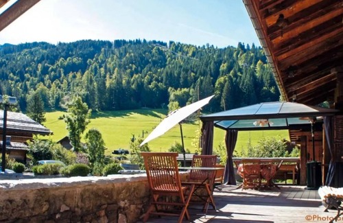La Clusaz Cabaña | Casita de campo 'Du Bas' con vistas a la montaña y Wi-Fi