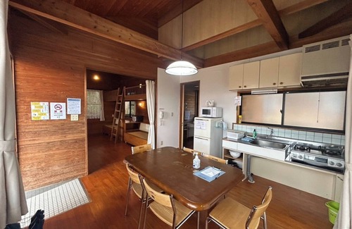 Miyazaki Cabaña | Cottage for up to 6 people Kitchen shower bedd / Miyazaki Miyazaki