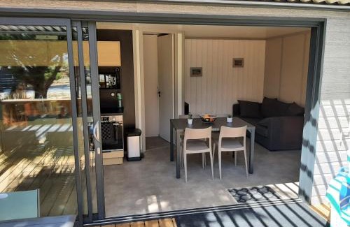Jullouville Otro | Cottage