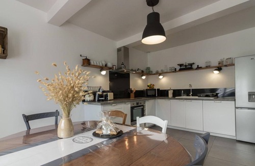Arbas Casa | Casita de campo 'Gîte De Pène Blanque' con vistas a la montaña, terraza privada y Wi-Fi
