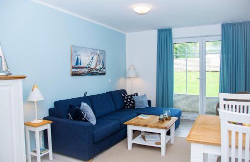 Rerik Apartamento | Cottage im Gutspark, Perlie - Komfort trifft maritimes Flair