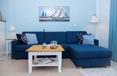 Rerik Apartamento | Cottage im Gutspark, Perlie - Komfort trifft maritimes Flair