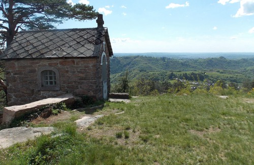 Beynat Chalet De Esquí | Cottage en una recreación de residencia, toda comodidad, capacidad para 6 personas, amplia terraza