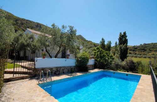 Antequera Casa | Cottage in Antequera with Pool near El Torcal