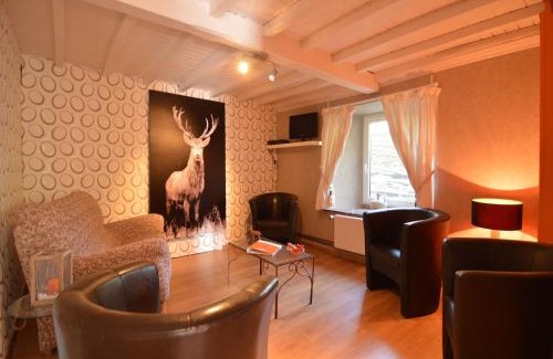 Ortho Casa | Cottage in Ardennes with Heated Pool