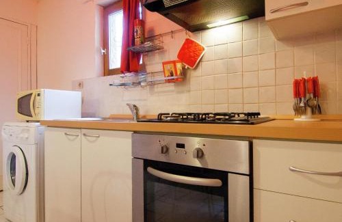 Bourgnac Casa | Cottage in Bourgnac with Whirlpool