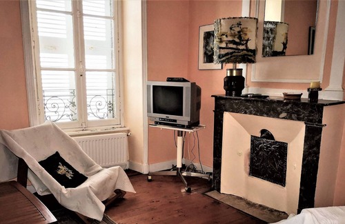 Ploudalmezeau Casa | Casa rural en casa de carácter en el centro de la ciudad