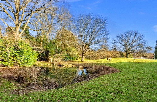 Crawley Down Cabaña | Casa en Crawley Down con jacuzzi y tenis