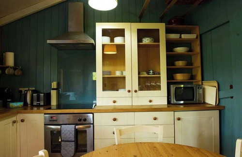 Bridport Cabaña | Cottage In Dorset, Rural Retreat