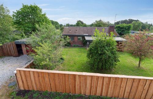 Fjellerup Strand Casa | Cottage In Fjellerup With Outdoor Spa