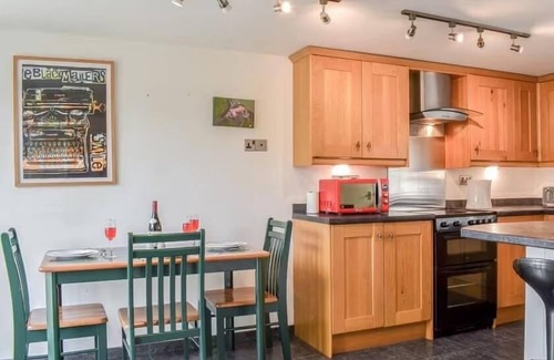 Easington Cabaña | Cottage in idyllic setting, a short drive from Staithes
