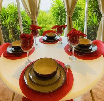 Escobal Casa | Cottage in Magic Mountain Views